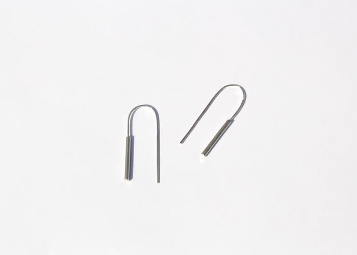CYLIDER EARRING. SILVER